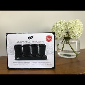 90% new T3 Voluminous Hot Roller